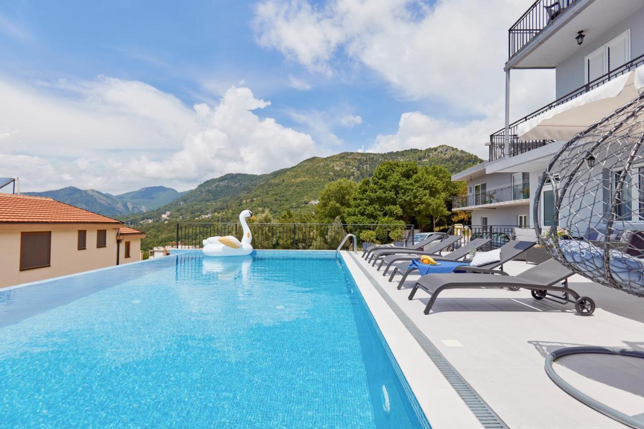 Apartment Kascelan Kotor Eksteriør bilde