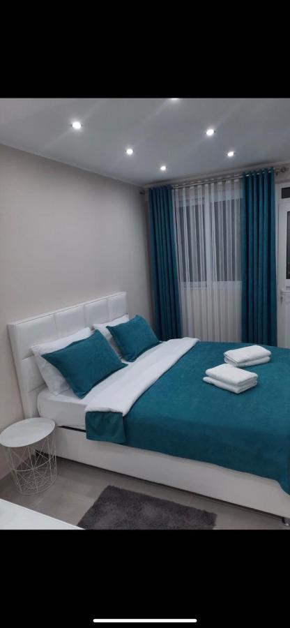 Apartment Kascelan Kotor Eksteriør bilde